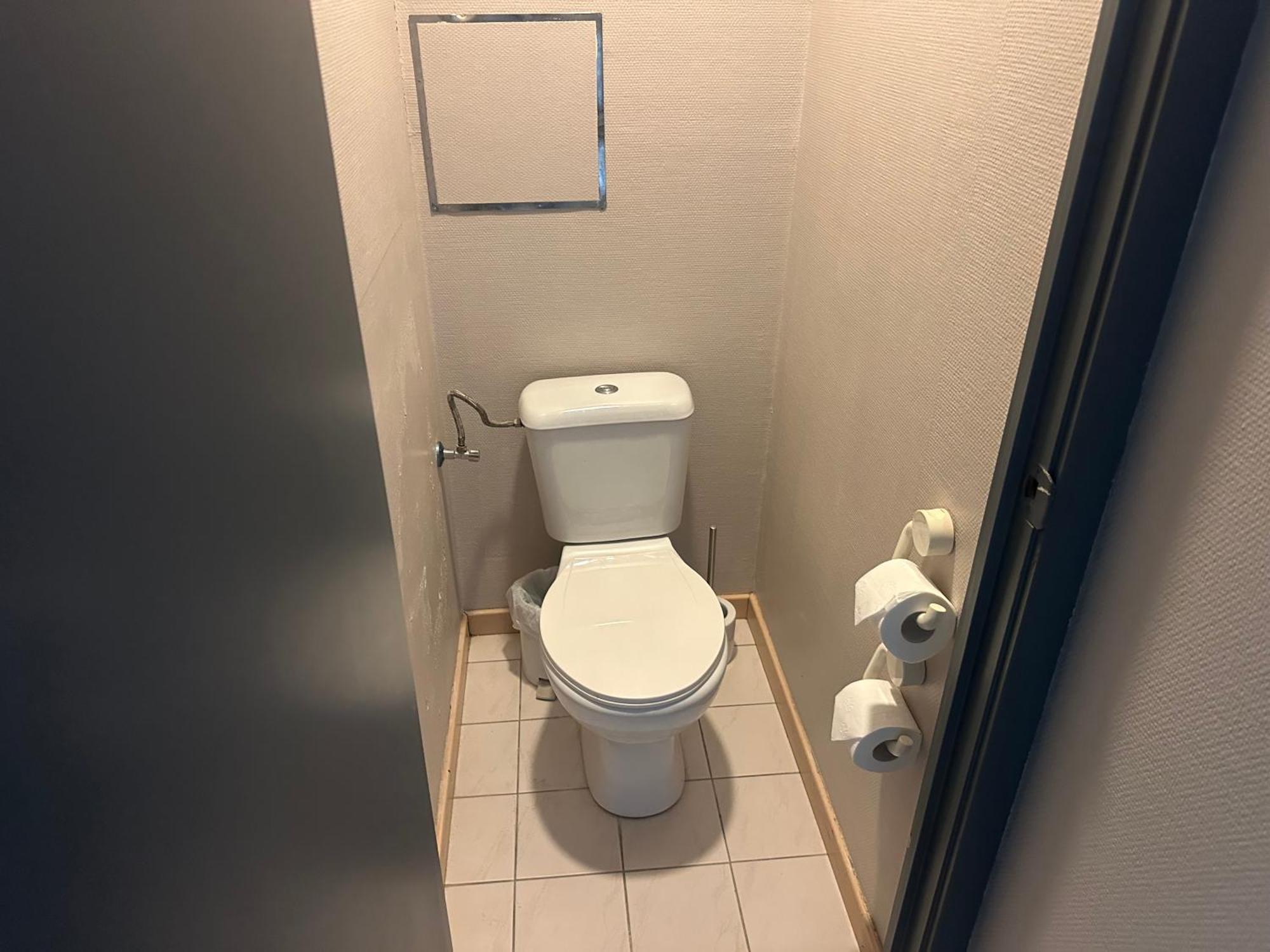 Hotel Europacity Saint-Josse-ten-Noode Екстериор снимка