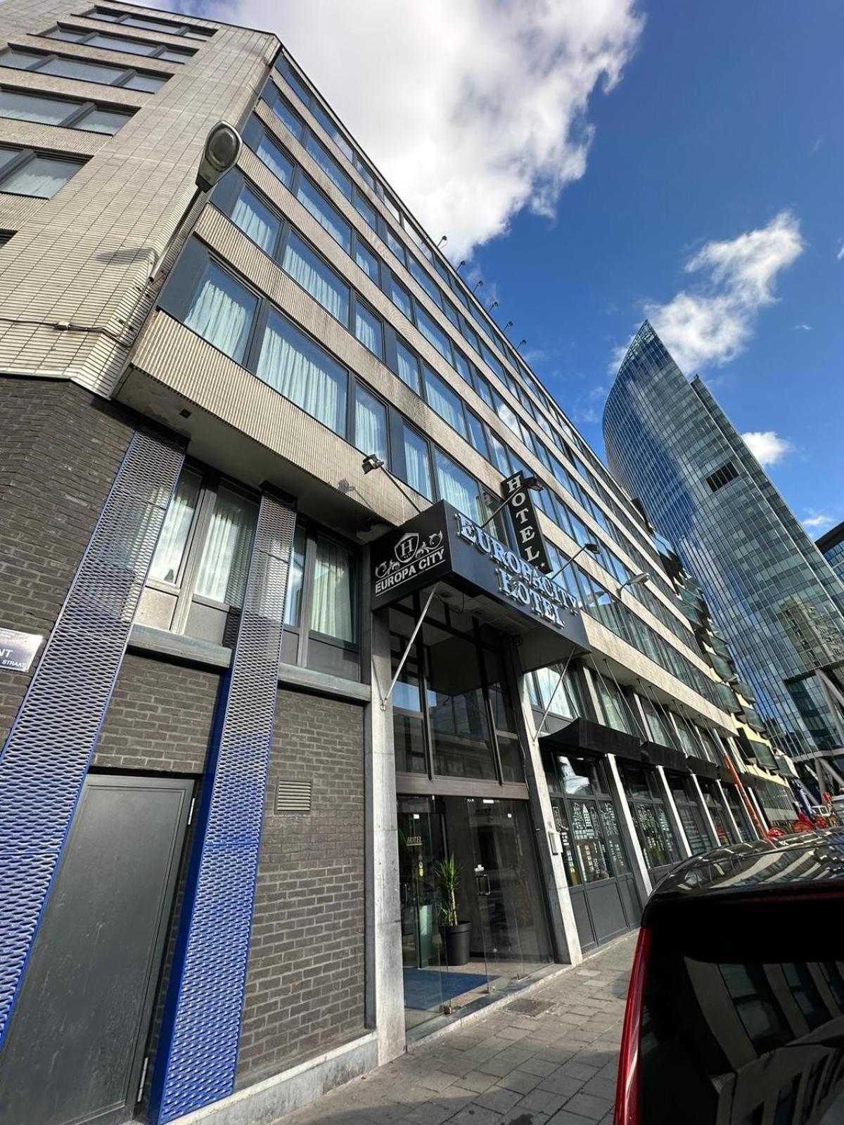 Hotel Europacity Saint-Josse-ten-Noode Екстериор снимка